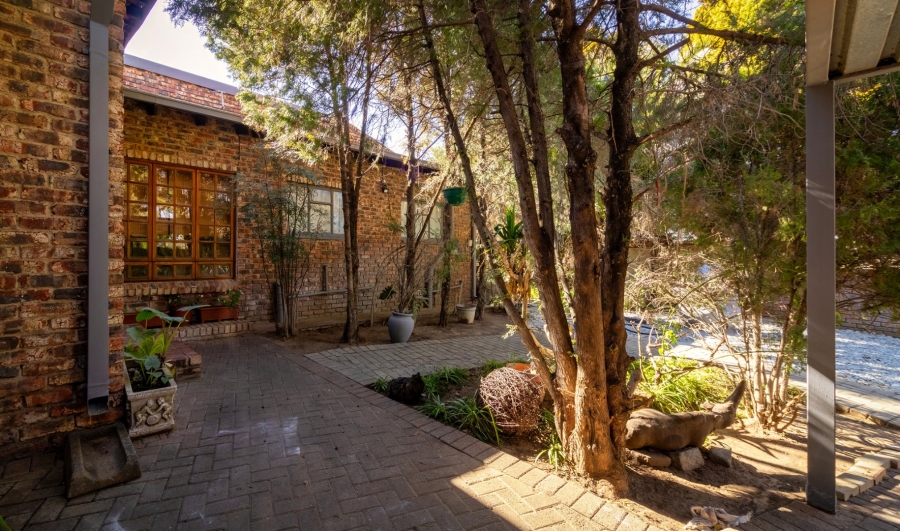 3 Bedroom Property for Sale in Tuinhof Free State